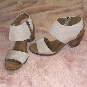 7.5W TOMS Majorca Cut Out Block Heels